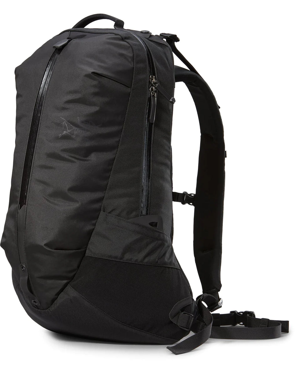 JP ARC'TERYX アロー22 バックパック NEW】Arro 22 Backpack – Arc'teryx Tokyo Ginza