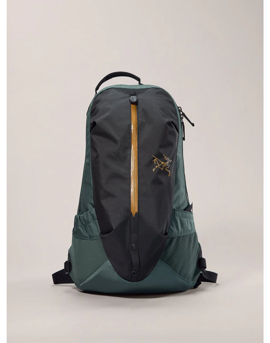 【NEW】Arro 16 Backpack