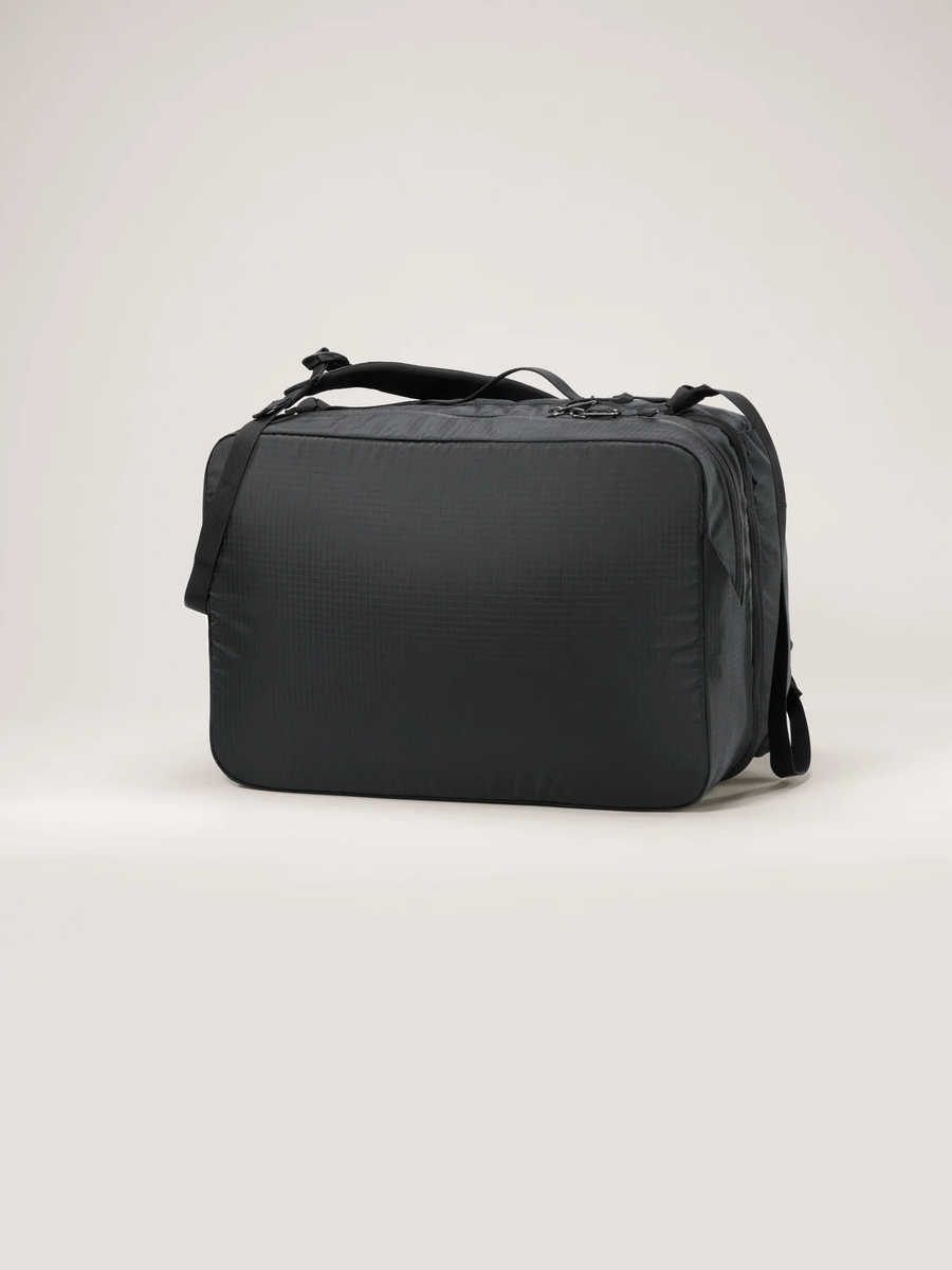 Ion Gear Organizer – Arc'teryx Tokyo Ginza