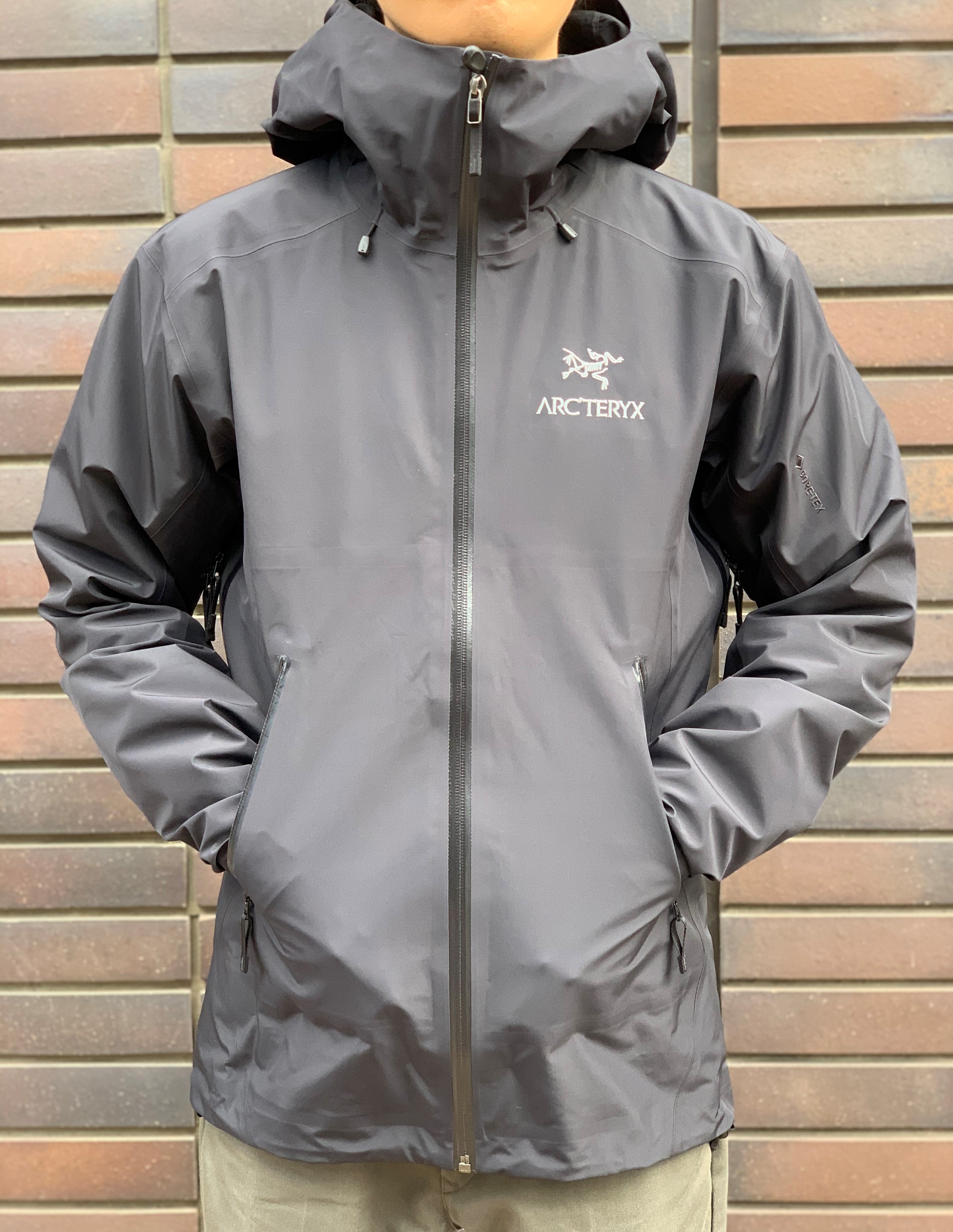 tatsuアークテリクス ベータ LT Arc'teryx Beta Mサイズ - spacioideal.com