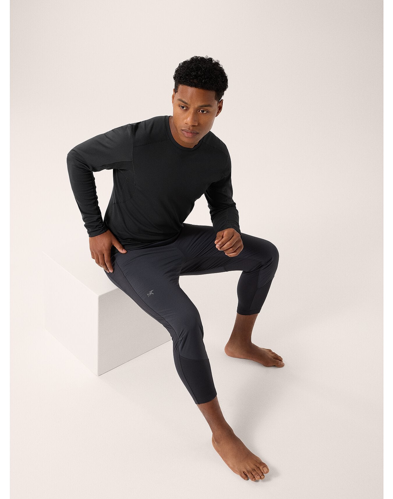 アークテリクス　膝下丈タイツ　サイズ:Mサイズ Rho Insulated 3/4 Bottom Ms – Arc'teryx Tokyo Ginza