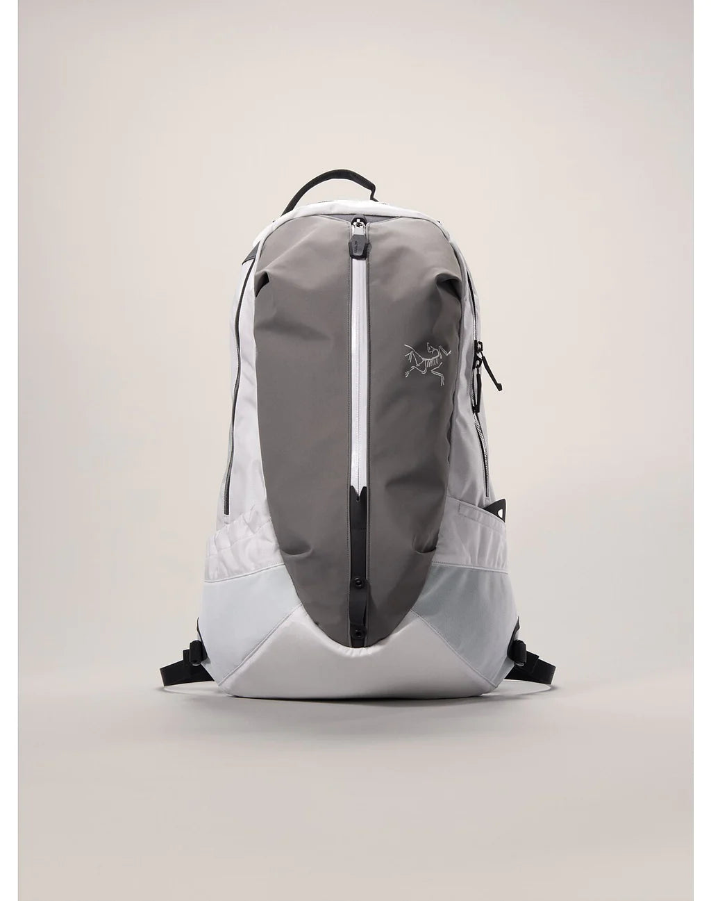 NEW】Arro 22 Backpack – Arc'teryx Tokyo Ginza