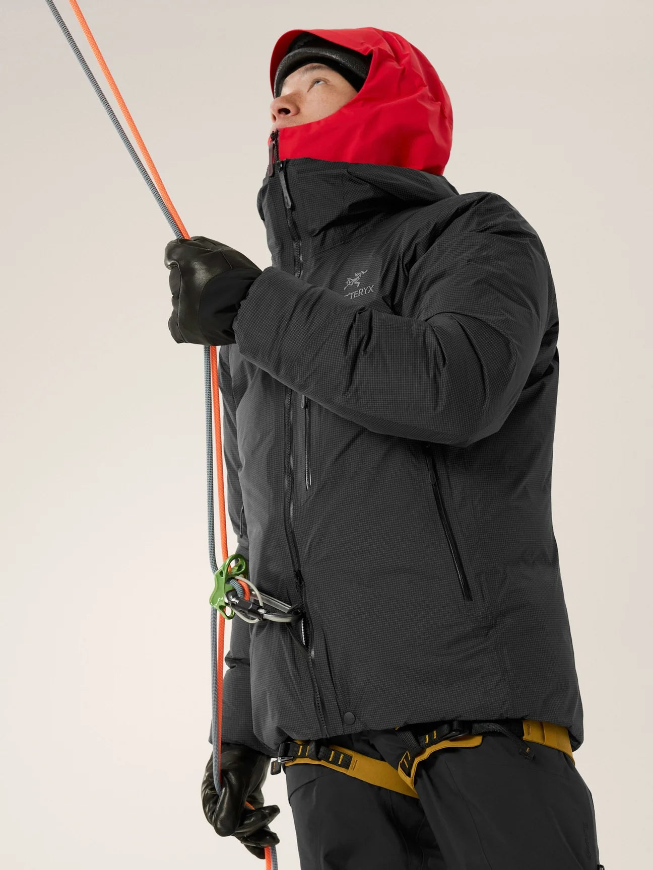 新品タグ付 Arc'teryx Alpha Lightweight Parka Arc'teryx Alpha Lightweight Parka - Men's | evo