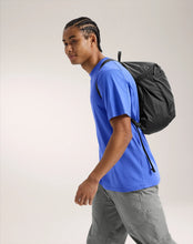 画像をギャラリービューアに読み込む, Heliad 15 Backpack
