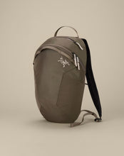 画像をギャラリービューアに読み込む, Axios 10 Backpack
