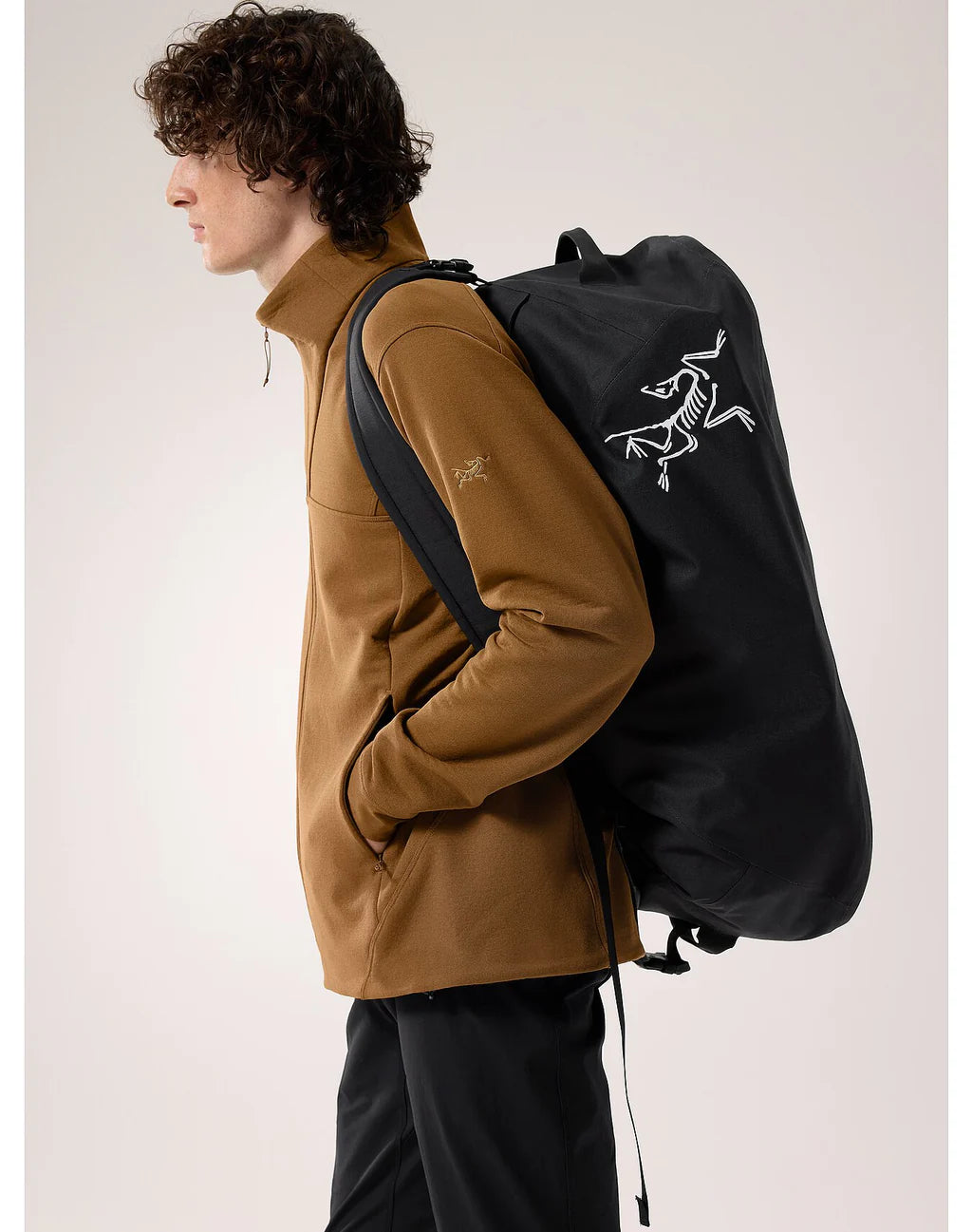 Carrier 75 Duffle – Arc'teryx Tokyo Ginza Carrier 75 Duffle – Arc'teryx Tokyo Ginza