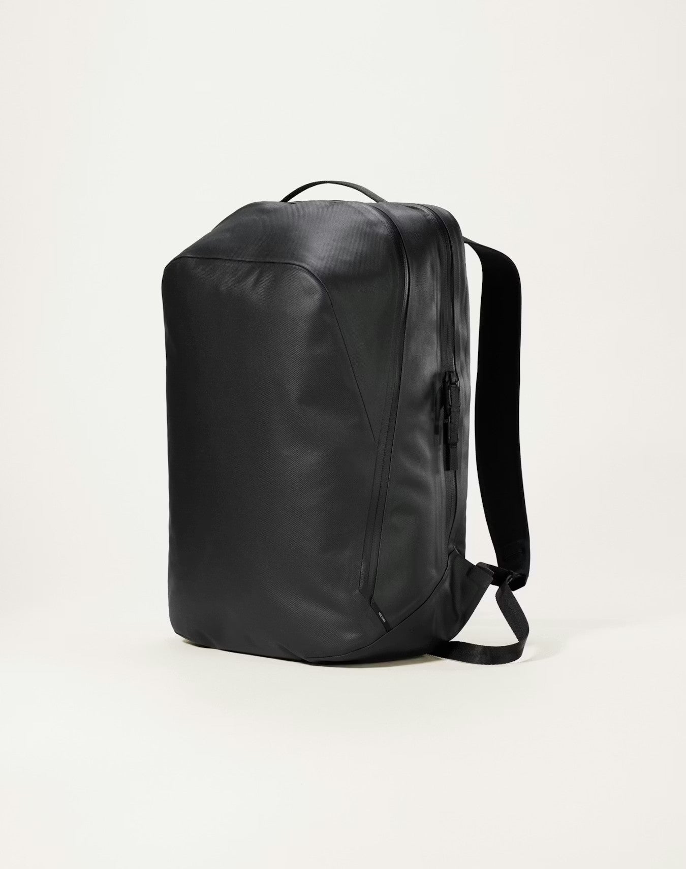 Anodic Backpack – Arc'teryx Tokyo Ginza
