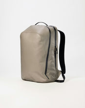 画像をギャラリービューアに読み込む, Anodic Backpack
