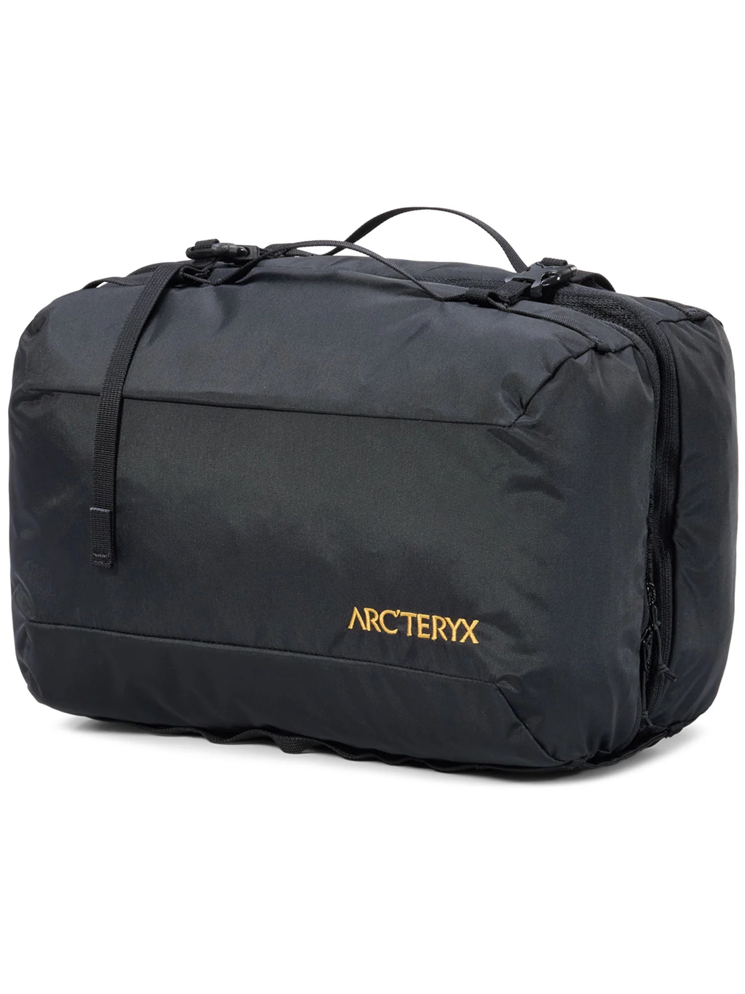 Index 10 Gear Organizer – Arc'teryx Tokyo Ginza