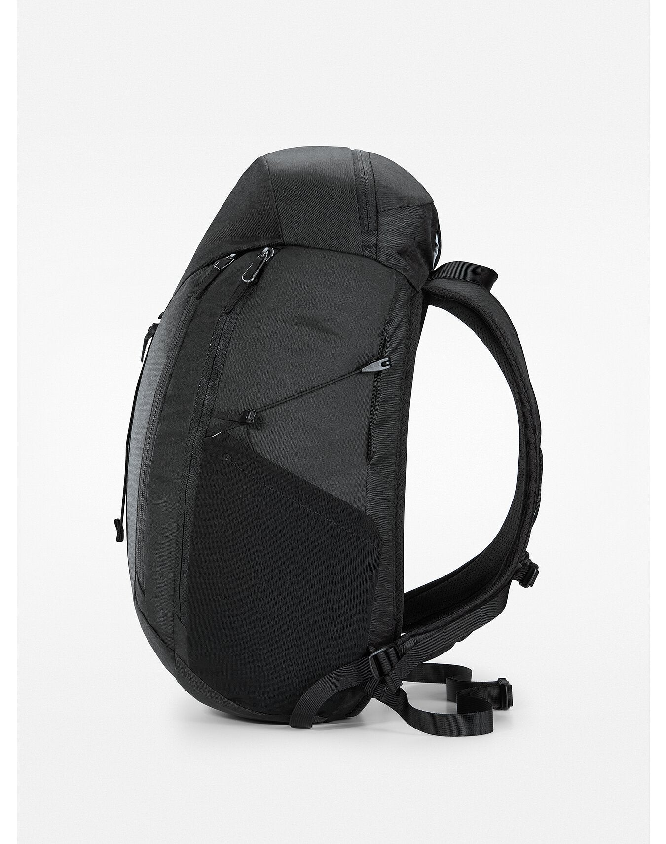 Mantis 20 Backpack – Arc'teryx Tokyo Ginza