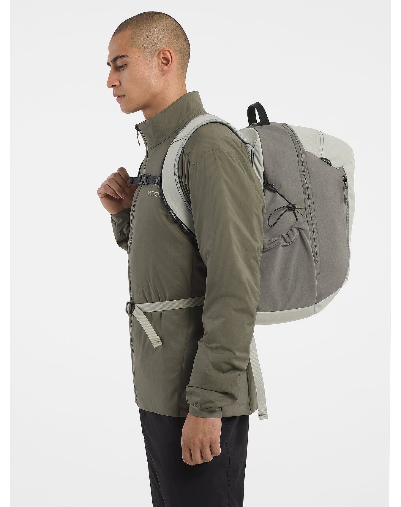 Mantis 26 Backpack – Arc'teryx Tokyo Ginza